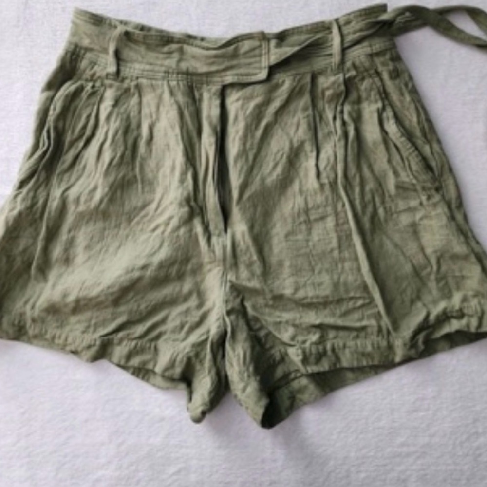 Wilfred Aritzia Linen Blend Shorts Womens 8 High Rise Vacation Cruise Resort